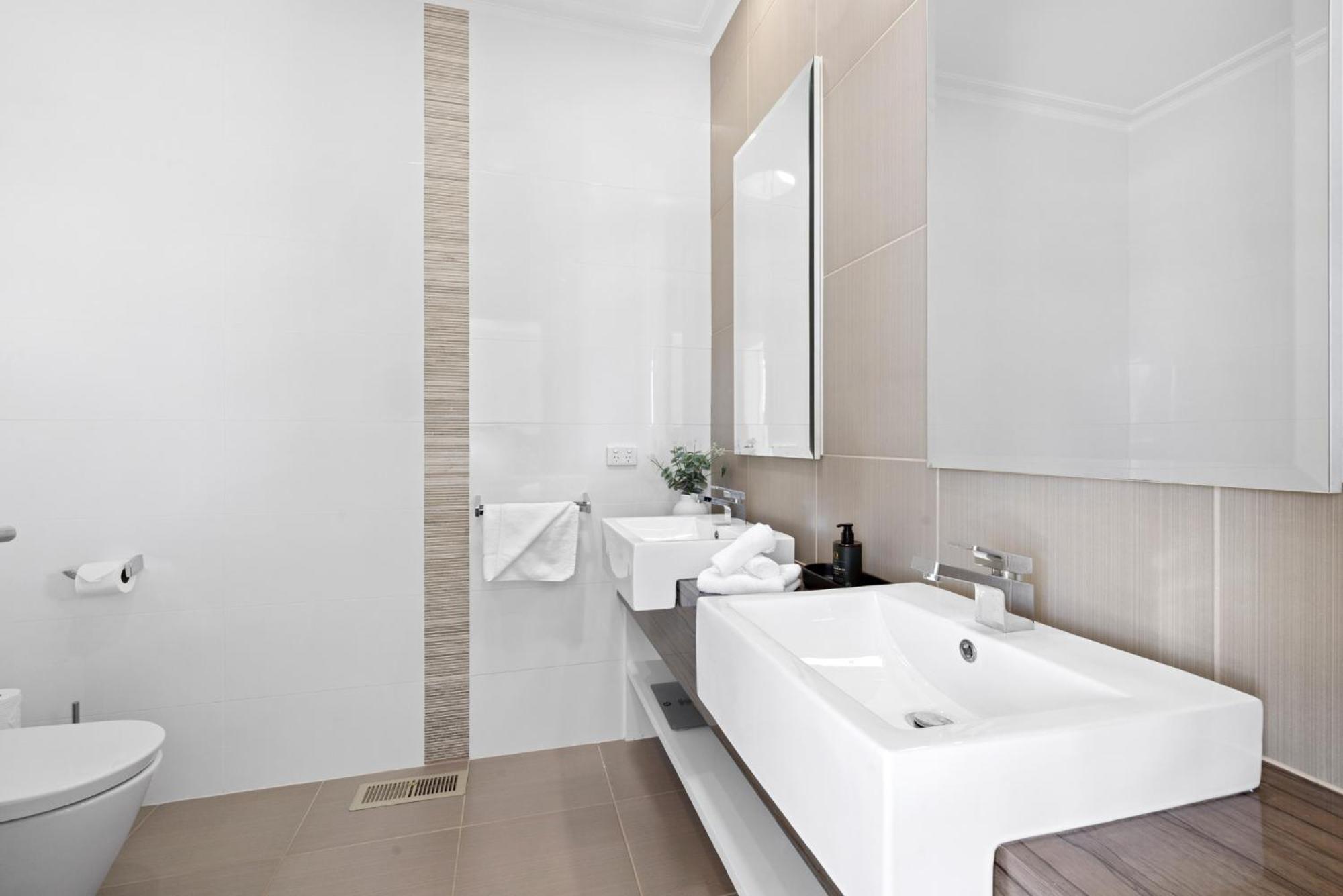 Serendib Luxury Sorrento Resort Living Ngoại thất bức ảnh